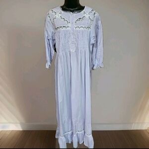 Vintage SAYBURY Nightgown Ladies Large Lavender Cotton Lace Pin Tuck Embroidery